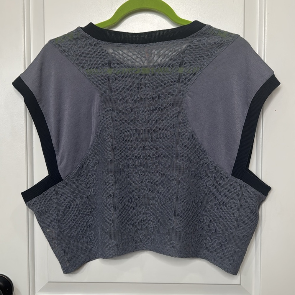 FREE PEOPLE MOVEMENT GOOD SPORT TEE NIGHTSHADE MEDIUM - Picture 7 of 9